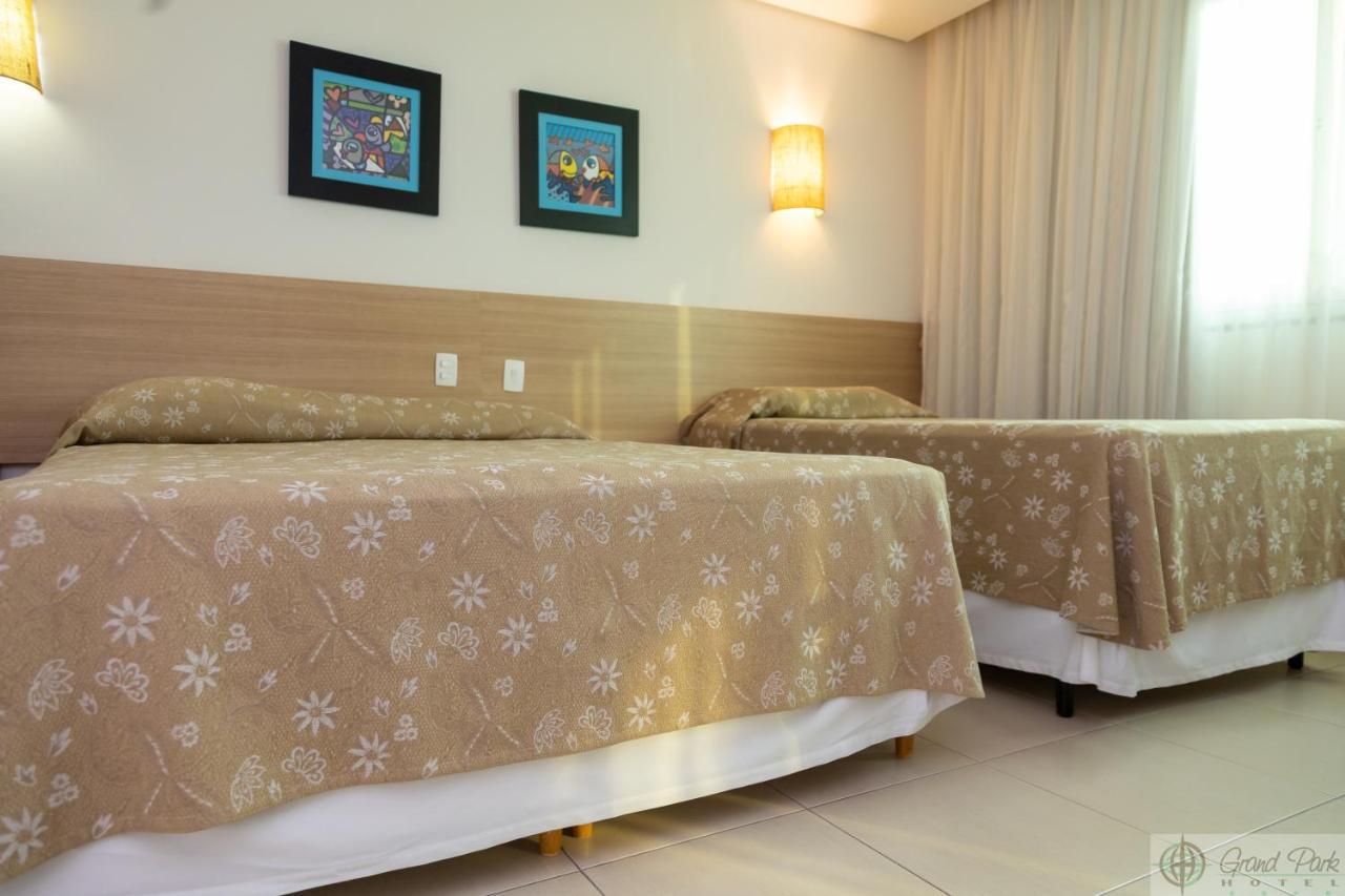 Hotel Grand Park Кампо Гранде Екстериор снимка